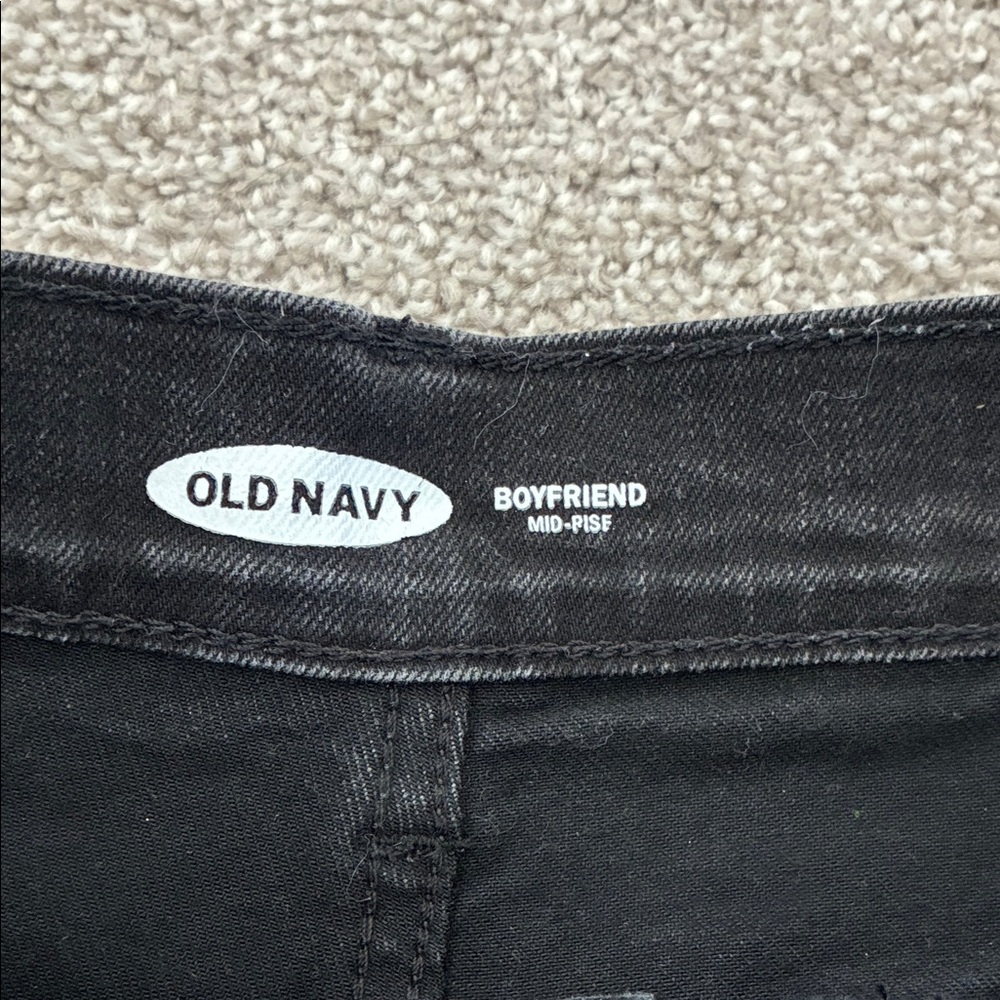 Old Navy Boyfriend Mid-Rise Jeans - Black